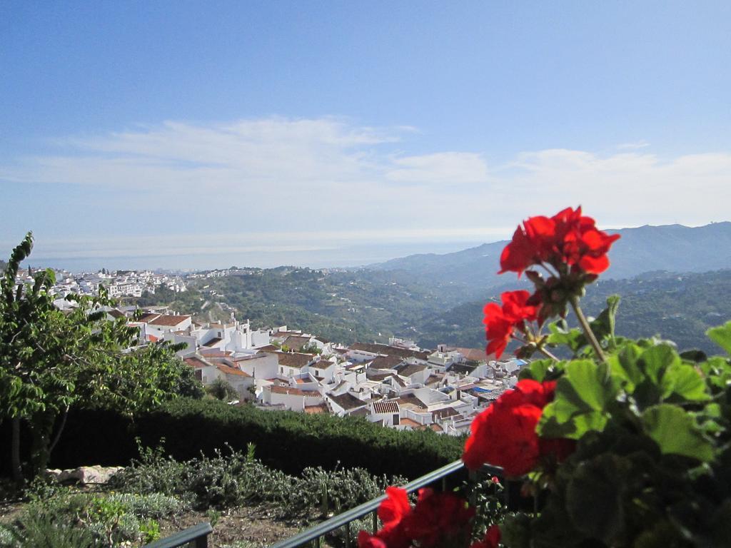הוילה Casa Ana, Fantasticas Vistas A Frigiliana, El Mar Y La Montana חדר תמונה