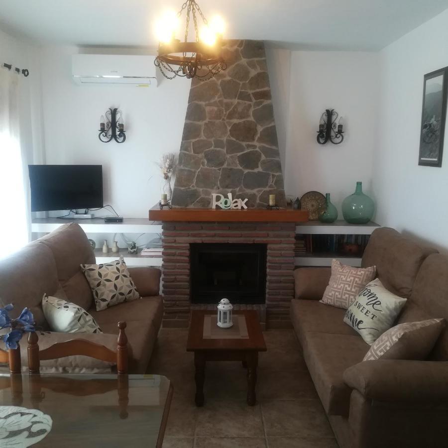 הוילה Casa Ana, Fantasticas Vistas A Frigiliana, El Mar Y La Montana מראה חיצוני תמונה