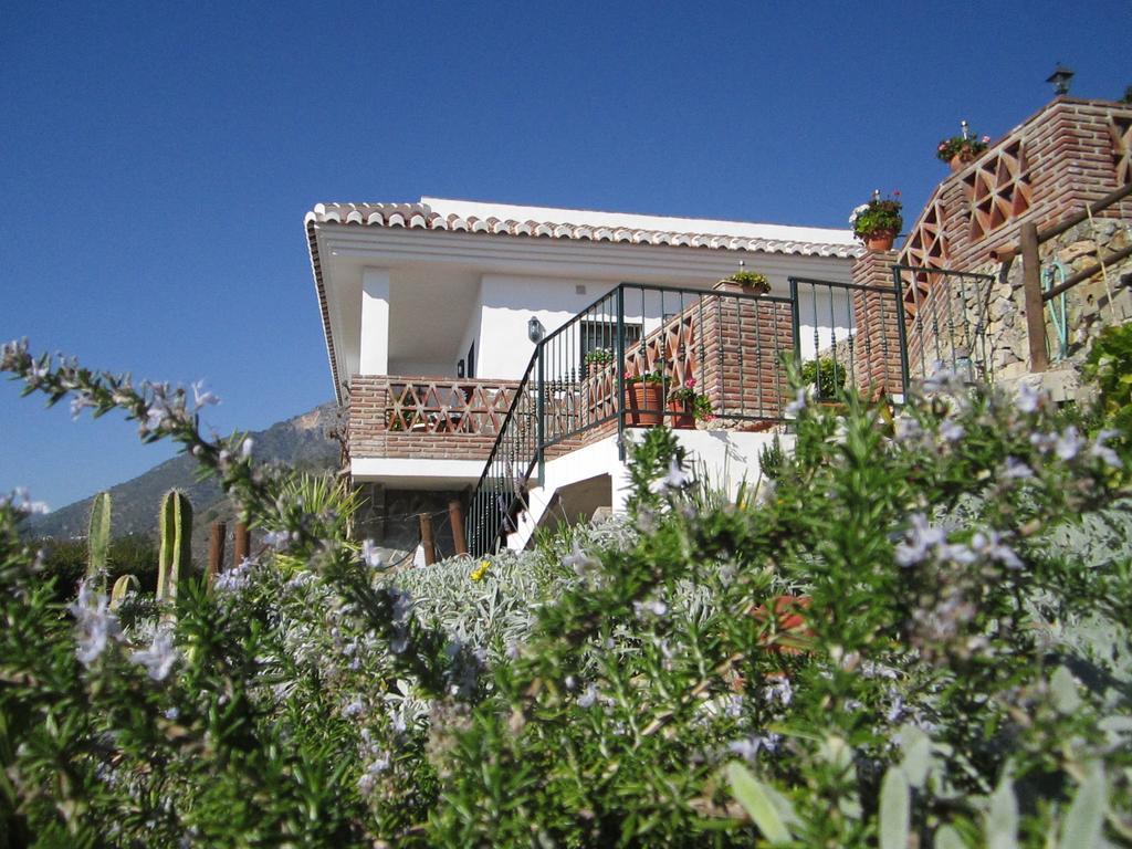 הוילה Casa Ana, Fantasticas Vistas A Frigiliana, El Mar Y La Montana חדר תמונה