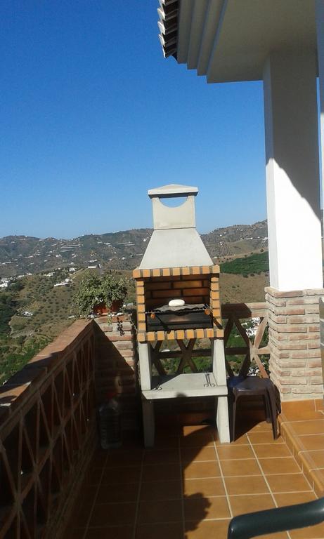 הוילה Casa Ana, Fantasticas Vistas A Frigiliana, El Mar Y La Montana מראה חיצוני תמונה